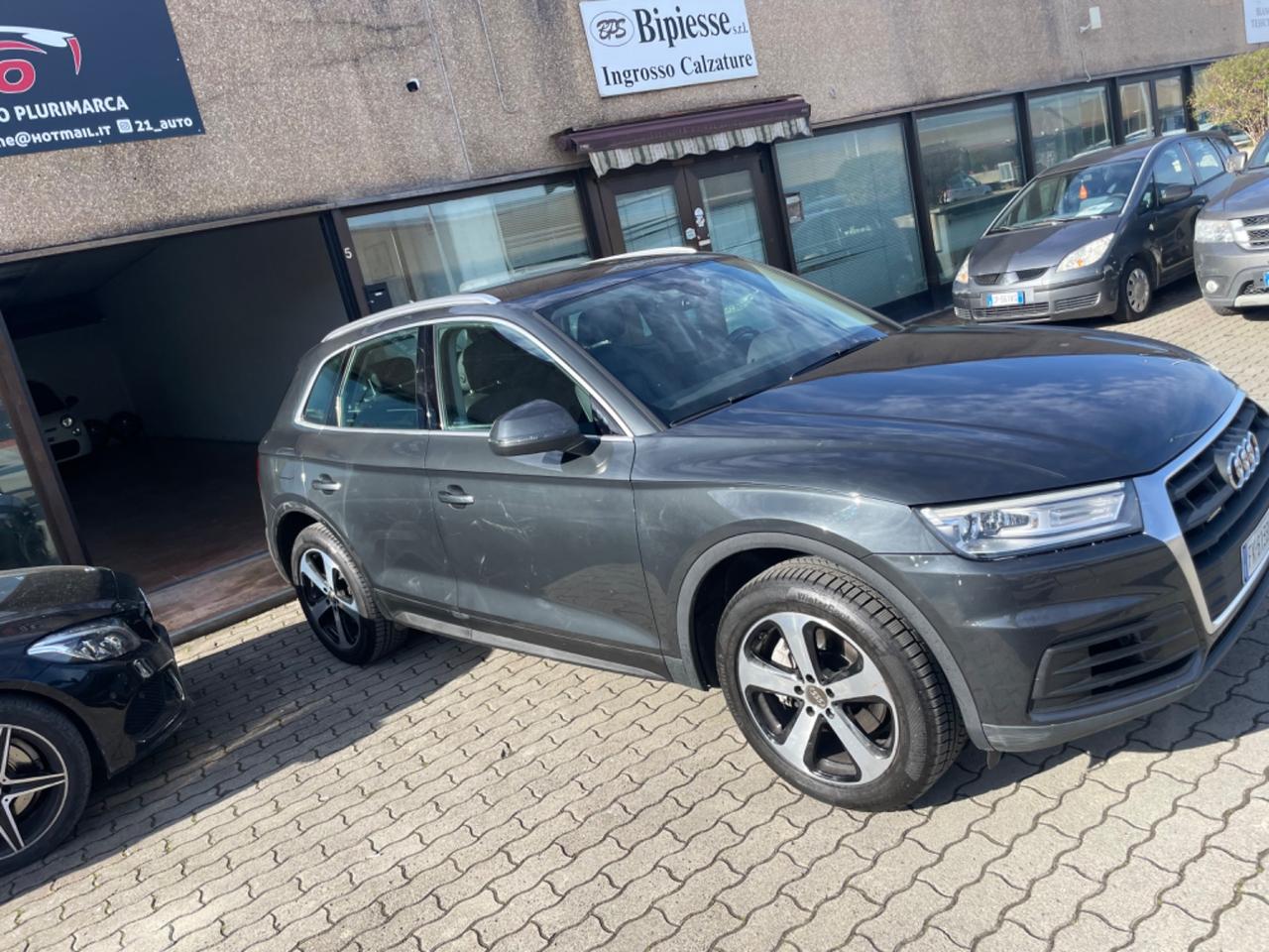 Audi Q5 2.0 TDI quattro S tronic Business