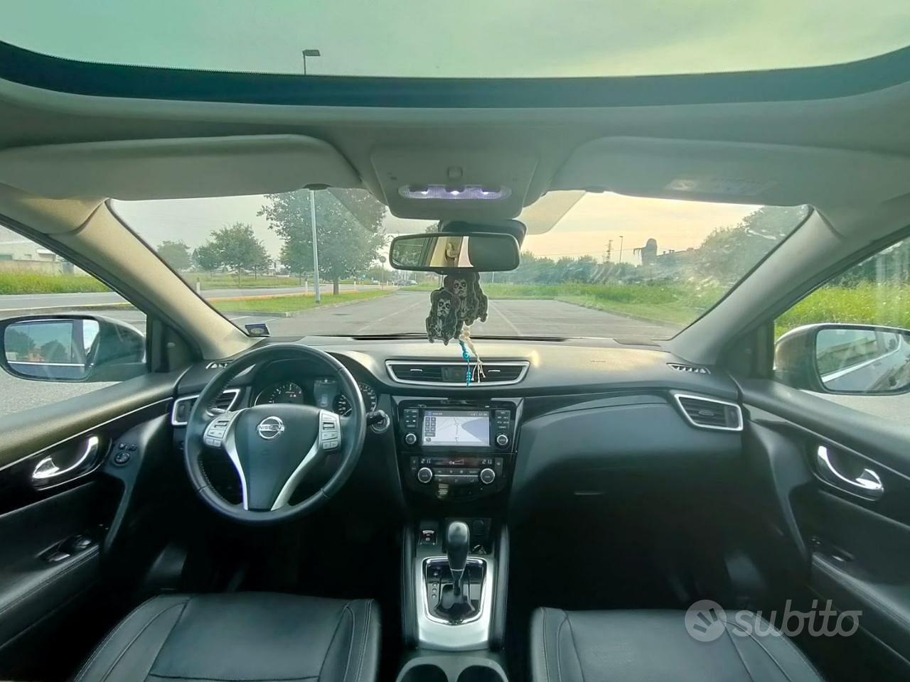 NISSAN Qashqai 1.6 dCi X-Tronic 2WD Black Editio