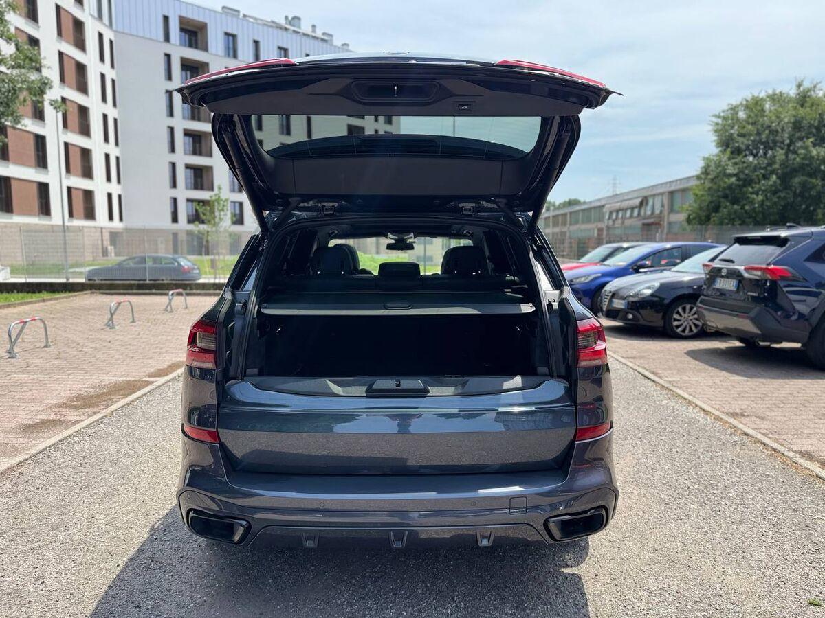 BMW X5 Xdrive30d mhev 48V Msport auto