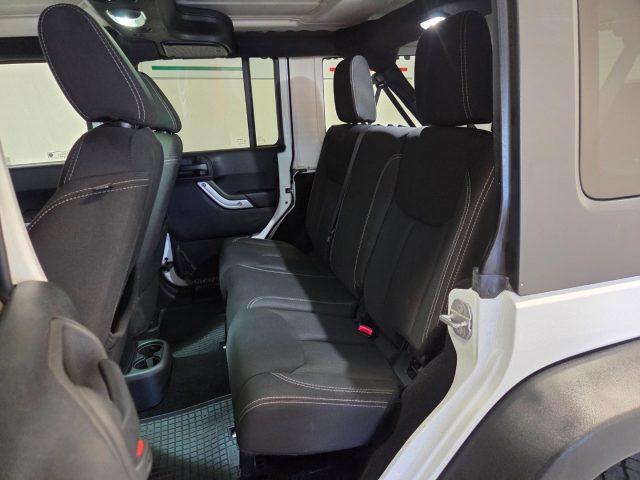 JEEP Wrangler Unlimited 2.8 CRD DPF Rubicon