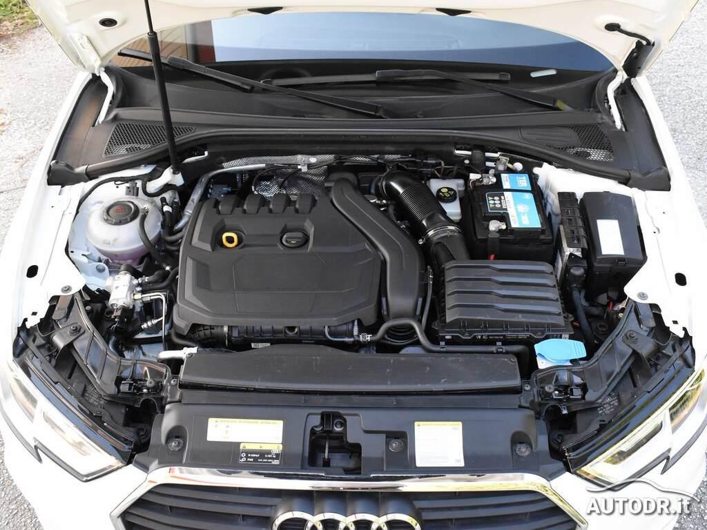 Audi A3 Sportback 30 1.5 G-Tron 131cv S-Tronic solo 3000 km!!