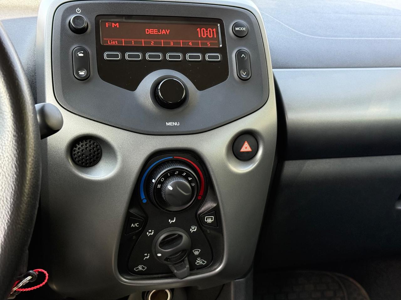 Toyota Aygo 1.0 5 porte x-cool GARANTITA PREZZO REALE