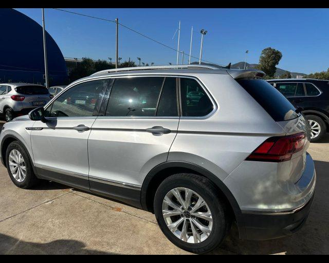 VOLKSWAGEN Tiguan 2.0 TDI 150 CV SCR DSG Life