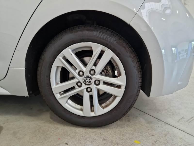 Toyota Corolla 1.8h Business cvt