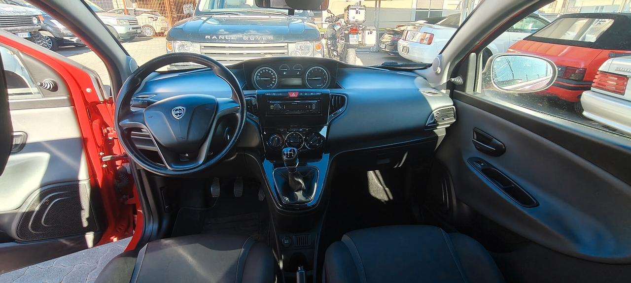 Lancia Ypsilon 1.2 69 CV 5 porte GPL Ecochic Platinum