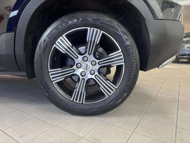 VOLVO XC40 T3 INSCRIPTION AUTOMATICA