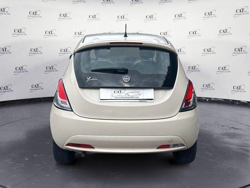 Lancia Ypsilon 1.2 69 CV 5 porte Mya