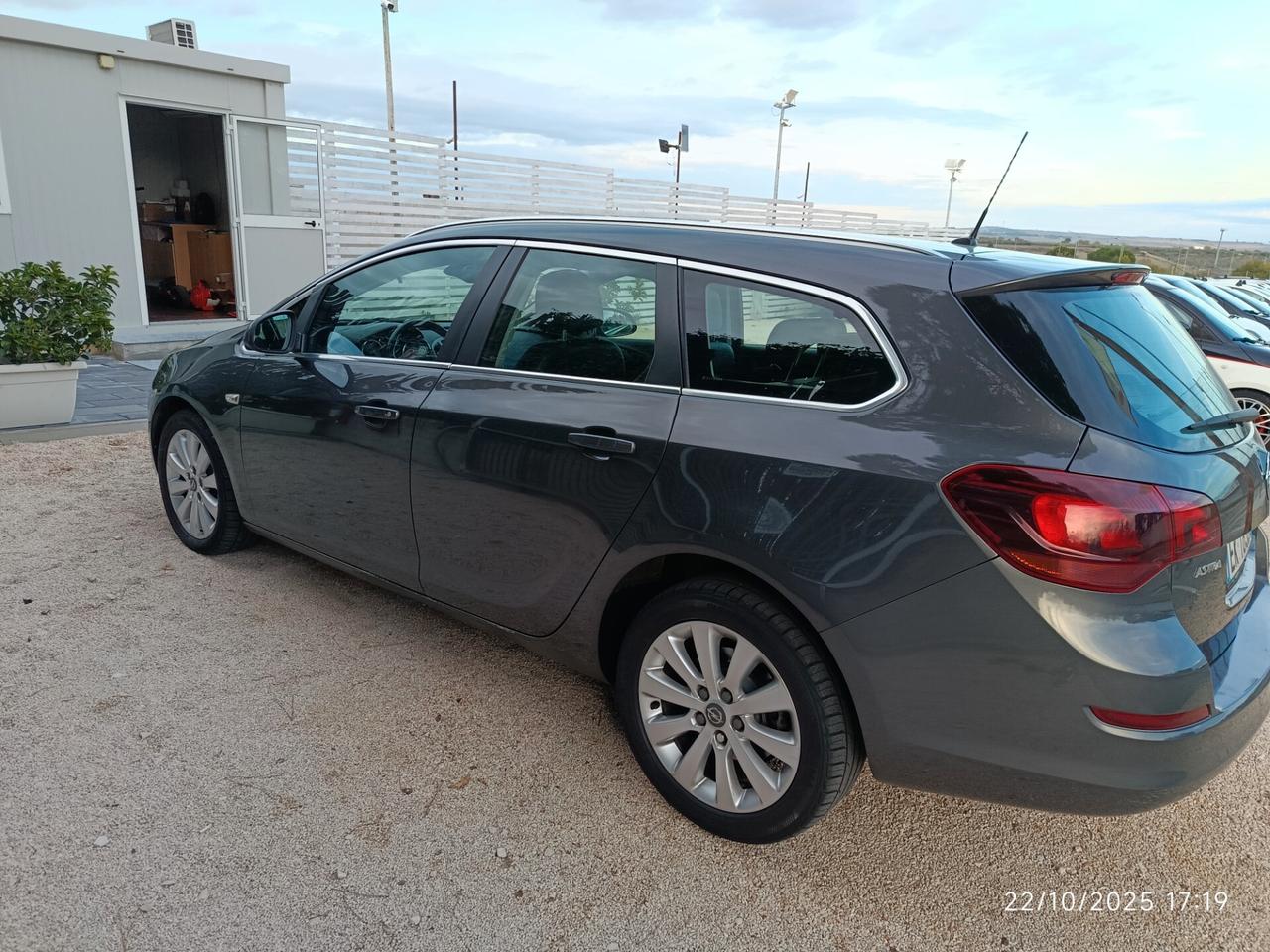 Opel Astra 1.7 CDTI 125CV Sports Tourer Elective EURO 3800 VISTA E PIACIUTA 4700 CON GARANZIA