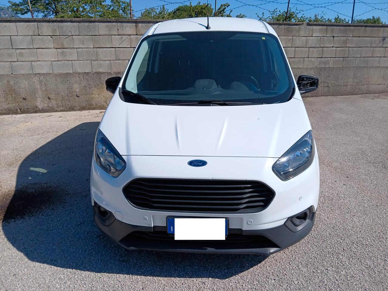 Ford Transit Courier 1.5 TDCi 100cv Van anno 2019