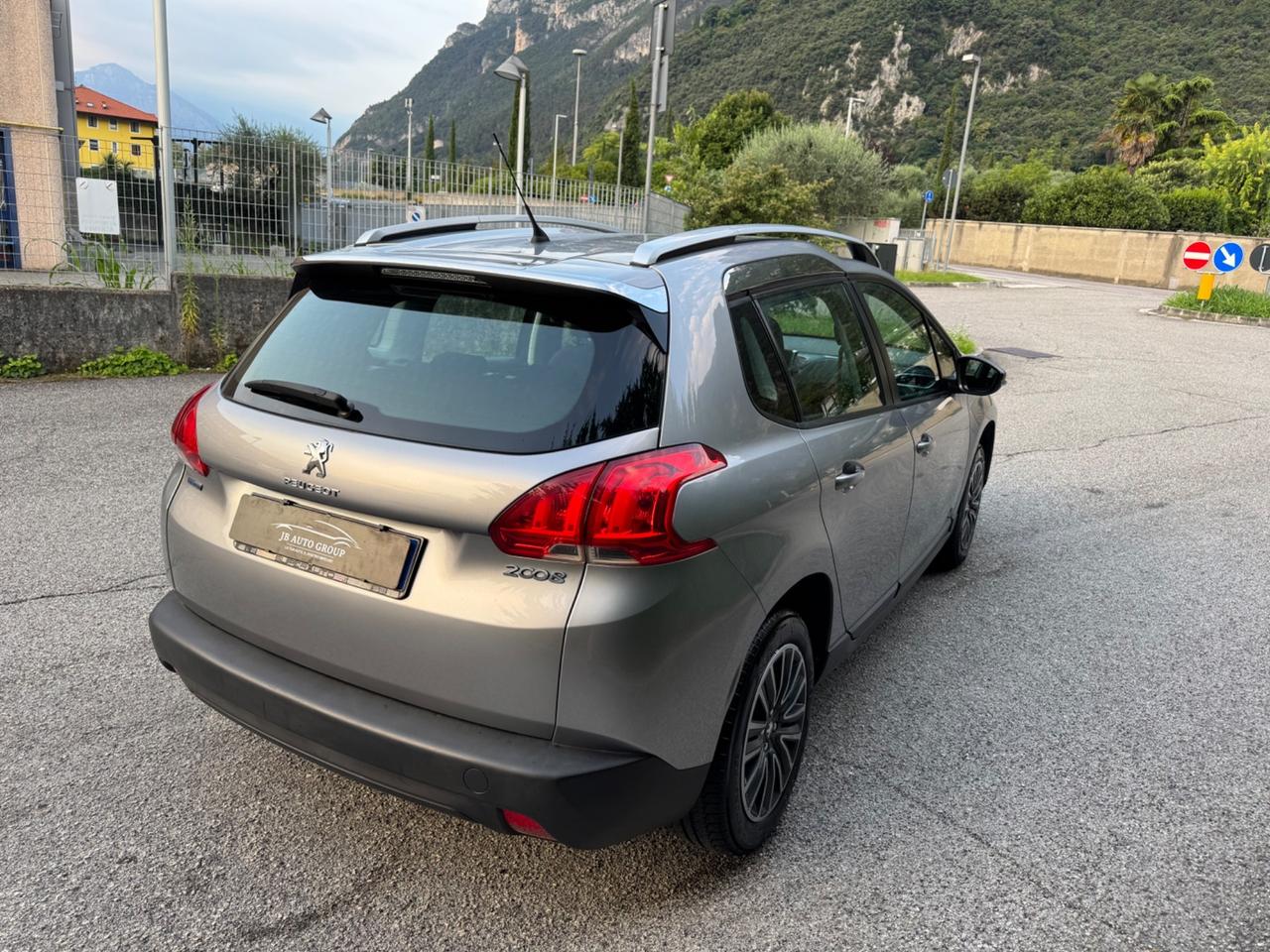 Peugeot 2008 GPL NEOPATENTATI