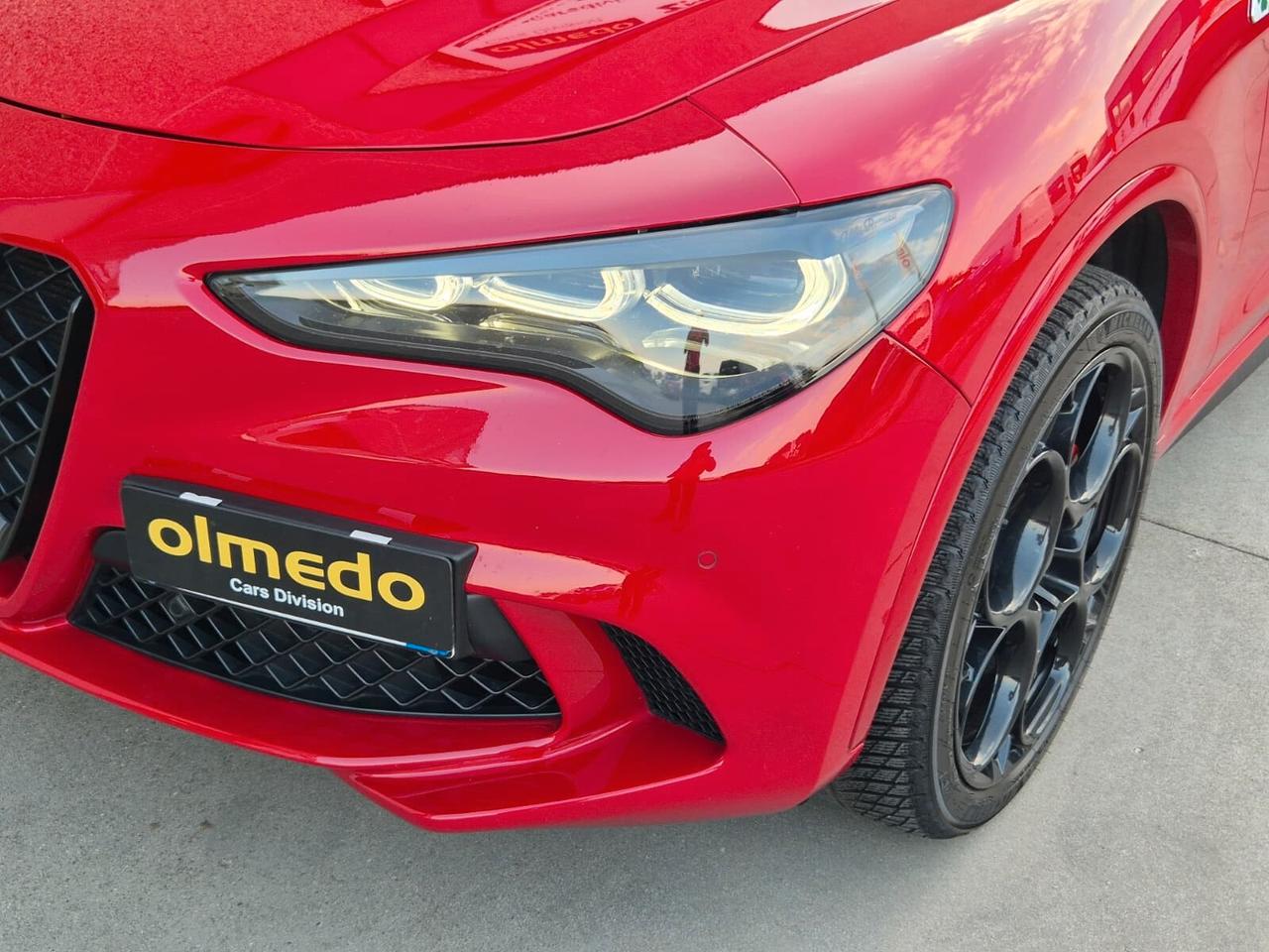 Alfa Romeo Stelvio 2.9 Bi-Turbo V6 520 CV AT8 Q4 Quadrifoglio