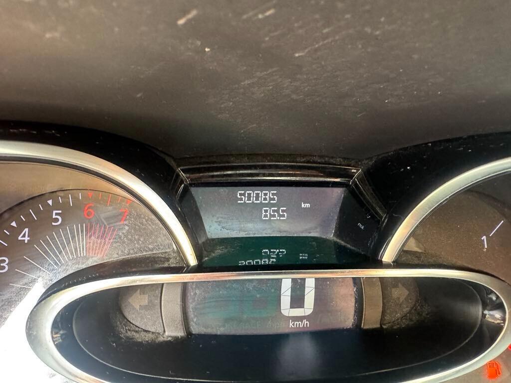 RENAULT CLIO 1.0 BENZINA 50.000 KM 2016 NEOPATENTATI