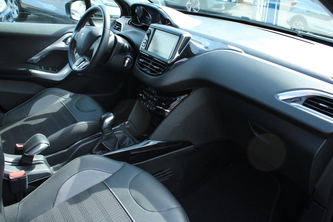 Peugeot 2008 PureTech 82 Allure