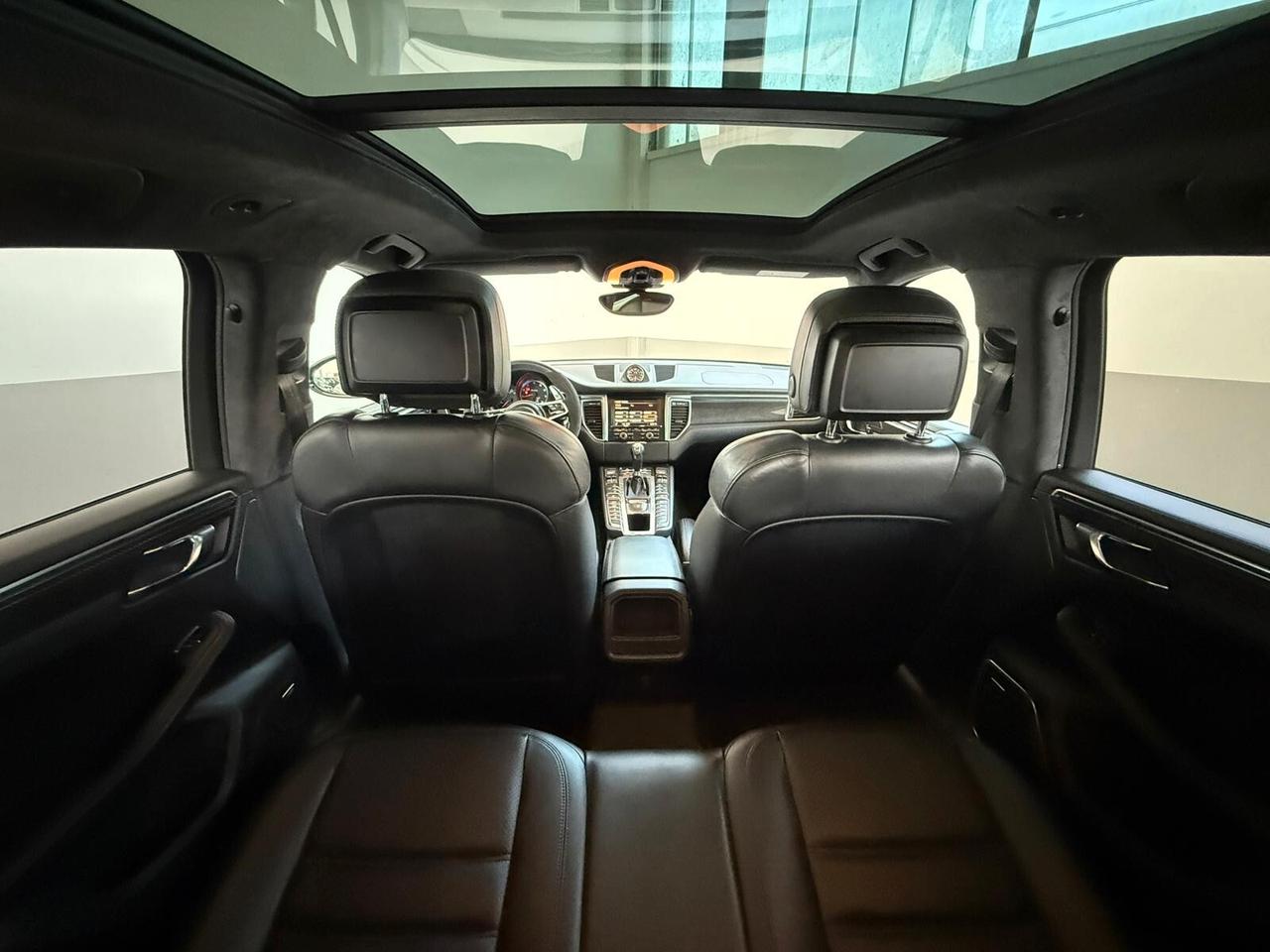 Porsche Macan 3.6 Turbo full optional GANCIO TRAINO+CHRONO+CARBO+SCARICO+DOPPIO TETTO