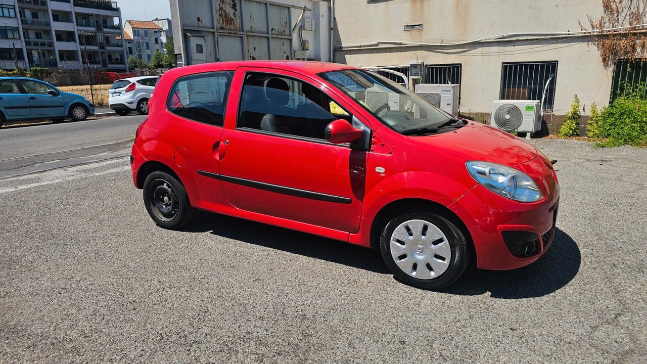 Renault Twingo 1.2 8V