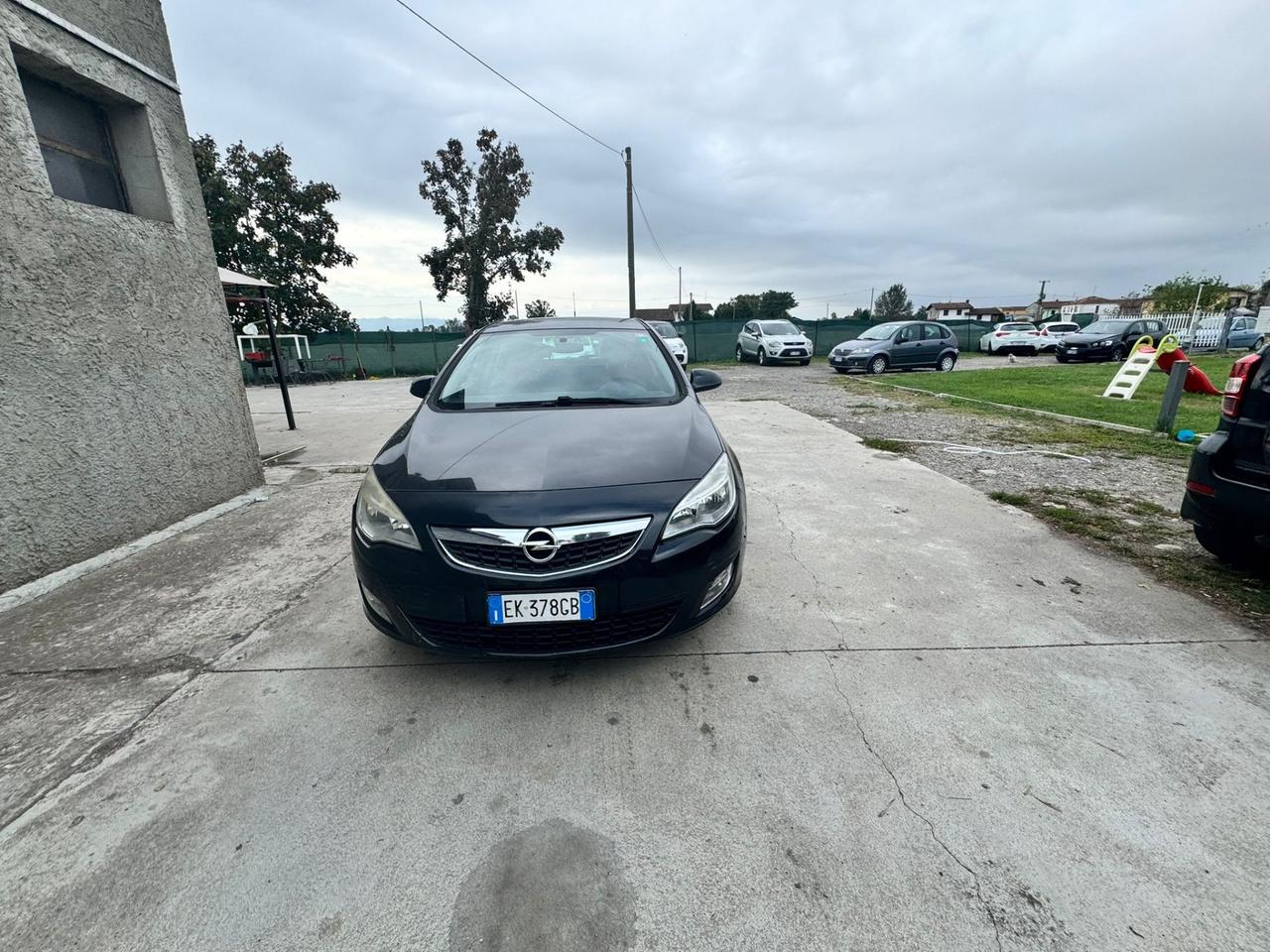 Opel Astra 1.4 100CV Edition