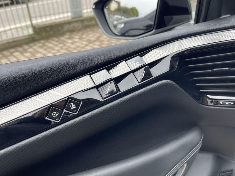 DS DS4 1.2 puretech Cross Trocadero 130cv auto