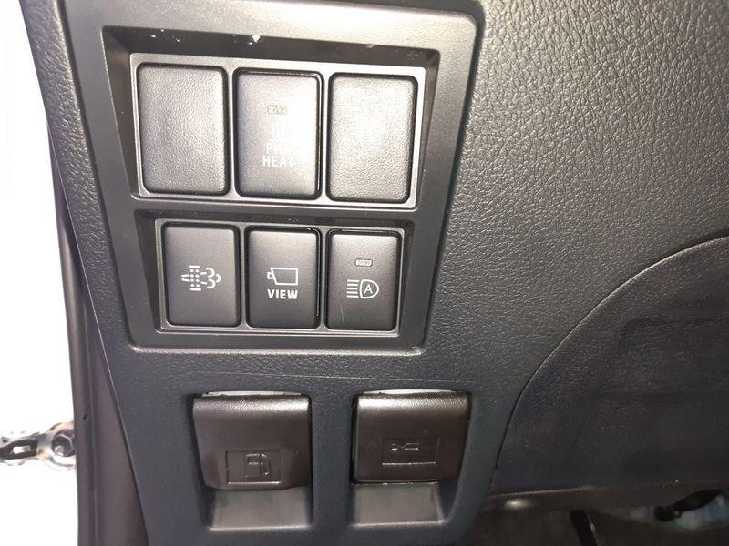 Toyota Hilux 2.8 D-4D A/T 4WD 4 porte Double Cab GR SPORT