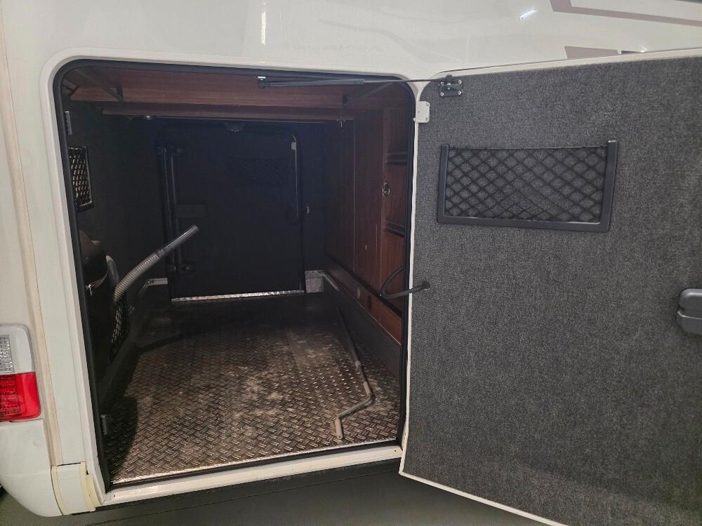CAMPER HYMER B 588 PREMIUM LINE