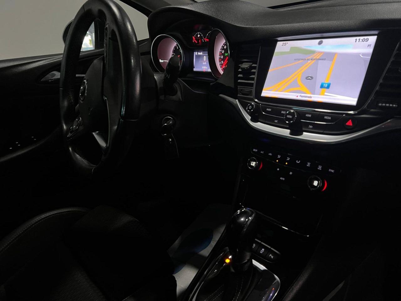 Opel Astra 1.6 CDTi 136CV aut. Sports Tourer Innovation
