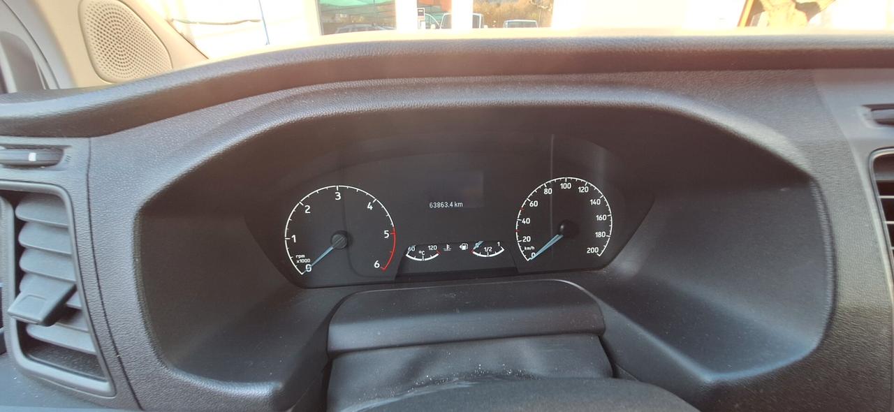 Ford Transit Custom 320 2.0 TDCi PC Combi Trend 9 POSTI