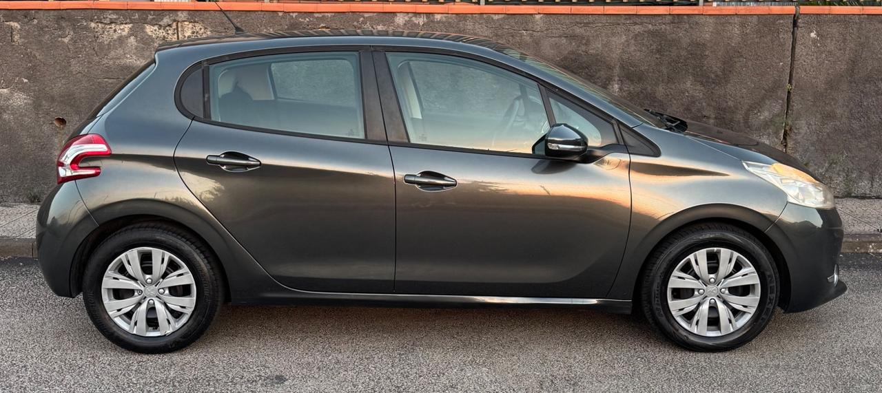 Peugeot 208 1.4 HDi SOLO 68.000 CHILOMETRI