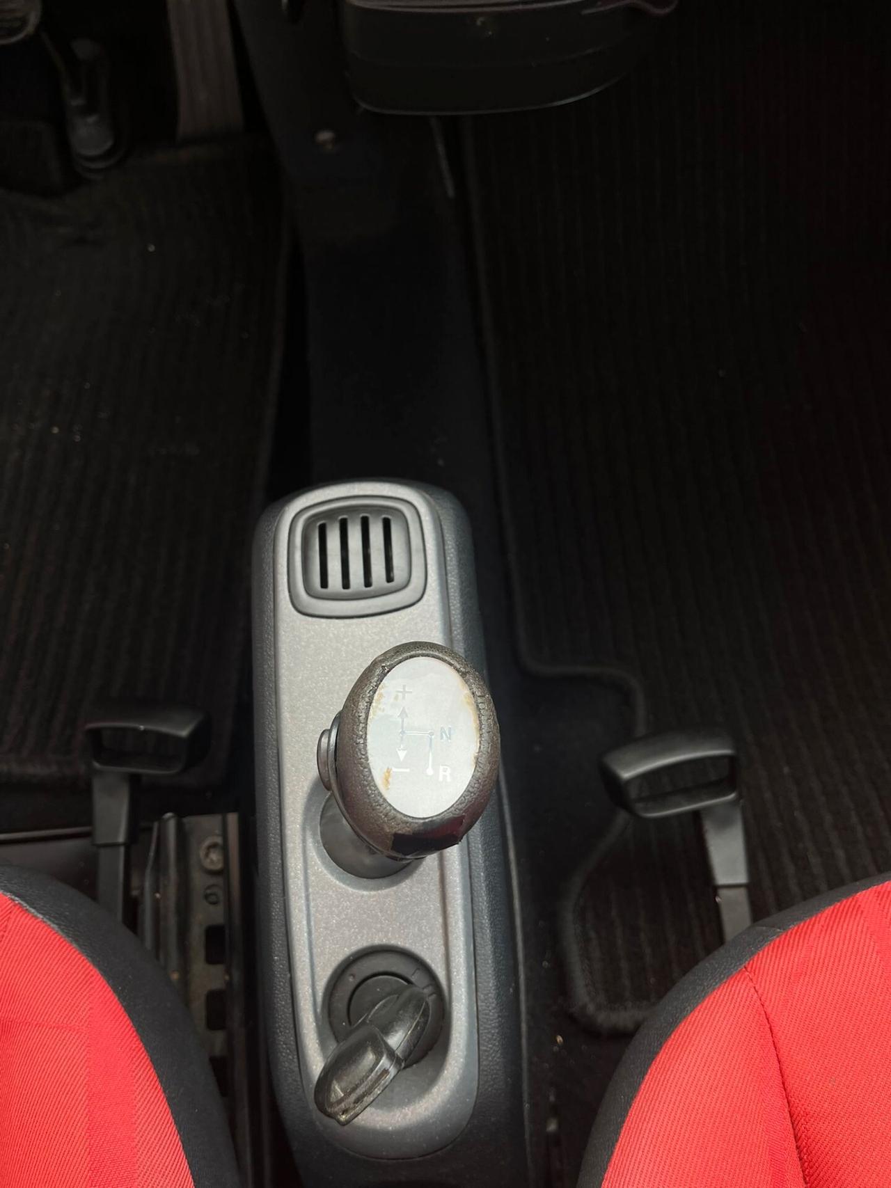 Smart ForTwo 1000 62 kW coupé passion