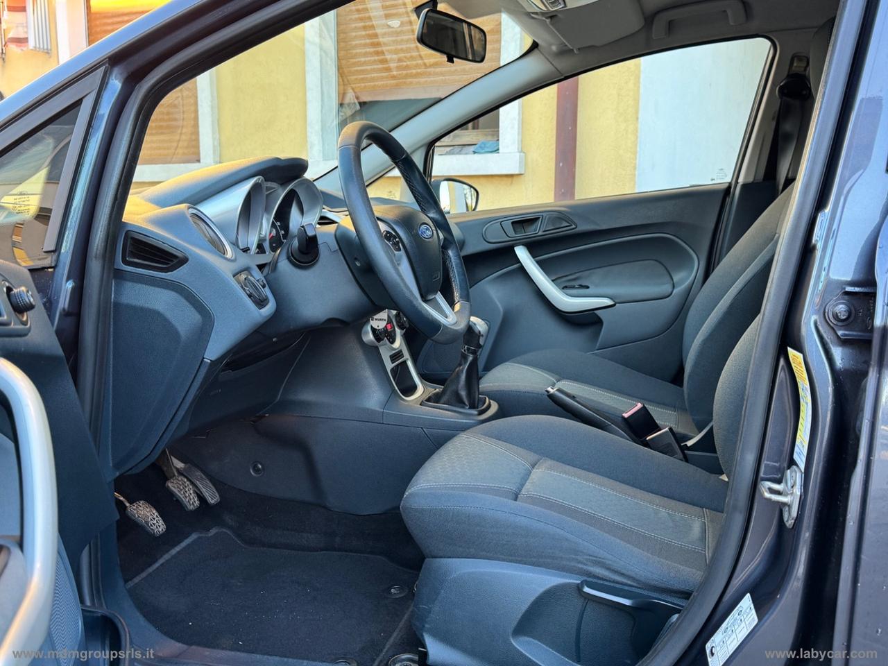 FORD Fiesta 1.4 TDCi 68 CV 5p. Titanium