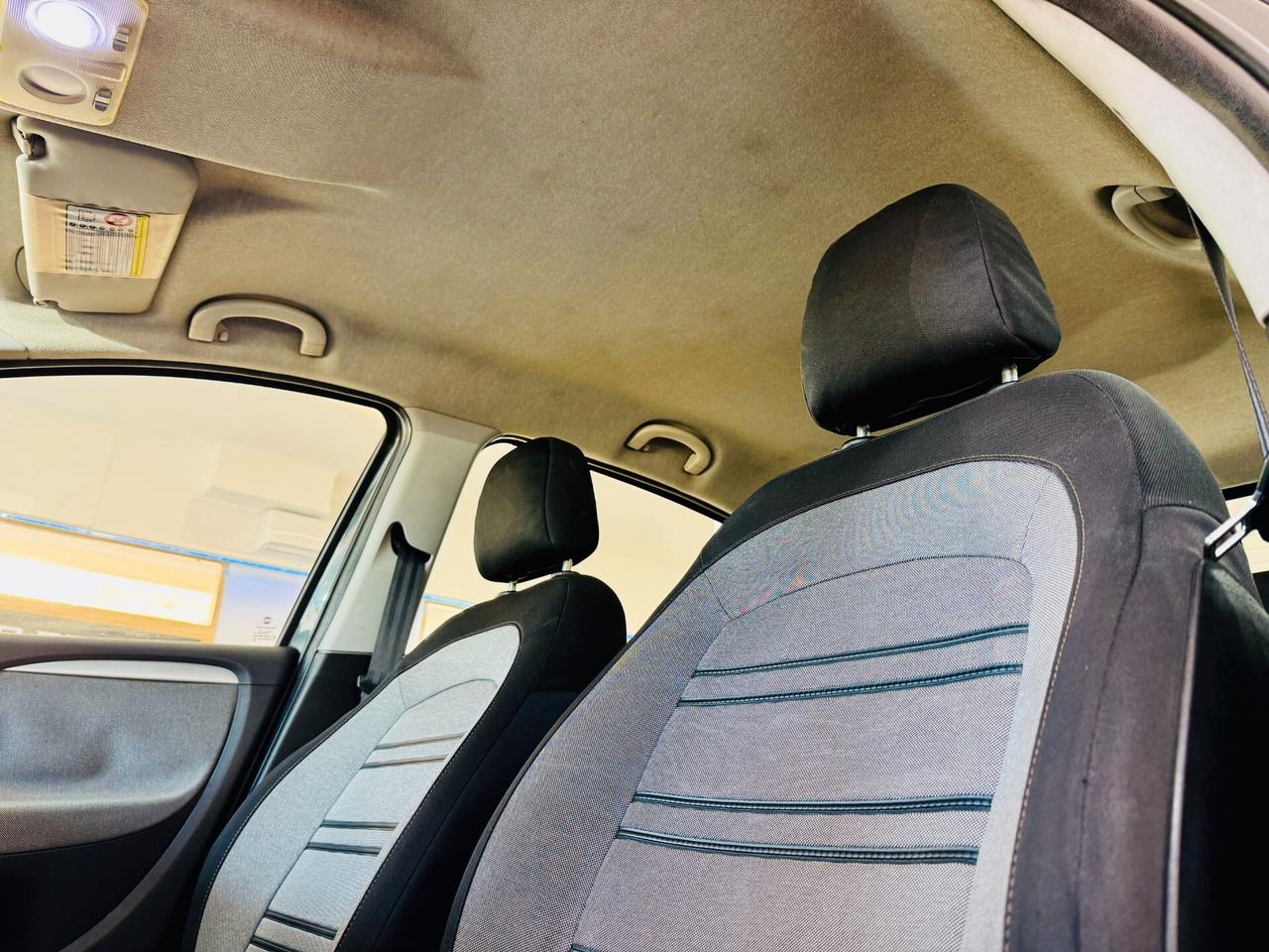 Fiat Punto 1.3 Mjt 95 CV 5 porte Distribuz. Nuova