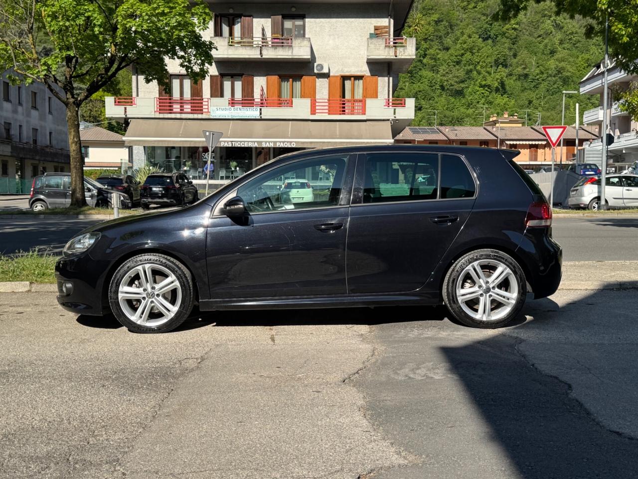 Volkswagen Golf 1.4 TSI 122CV 5p. Sport Edition R LINE