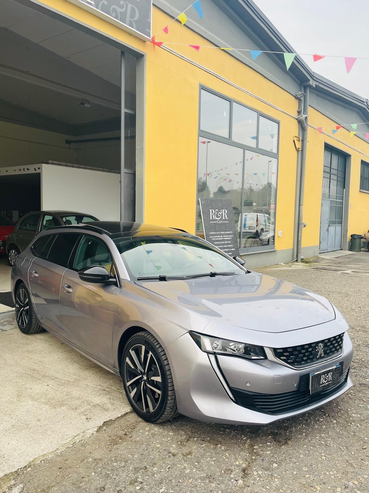 Peugeot 508 Hybrid 225 e-EAT8 SW Allure