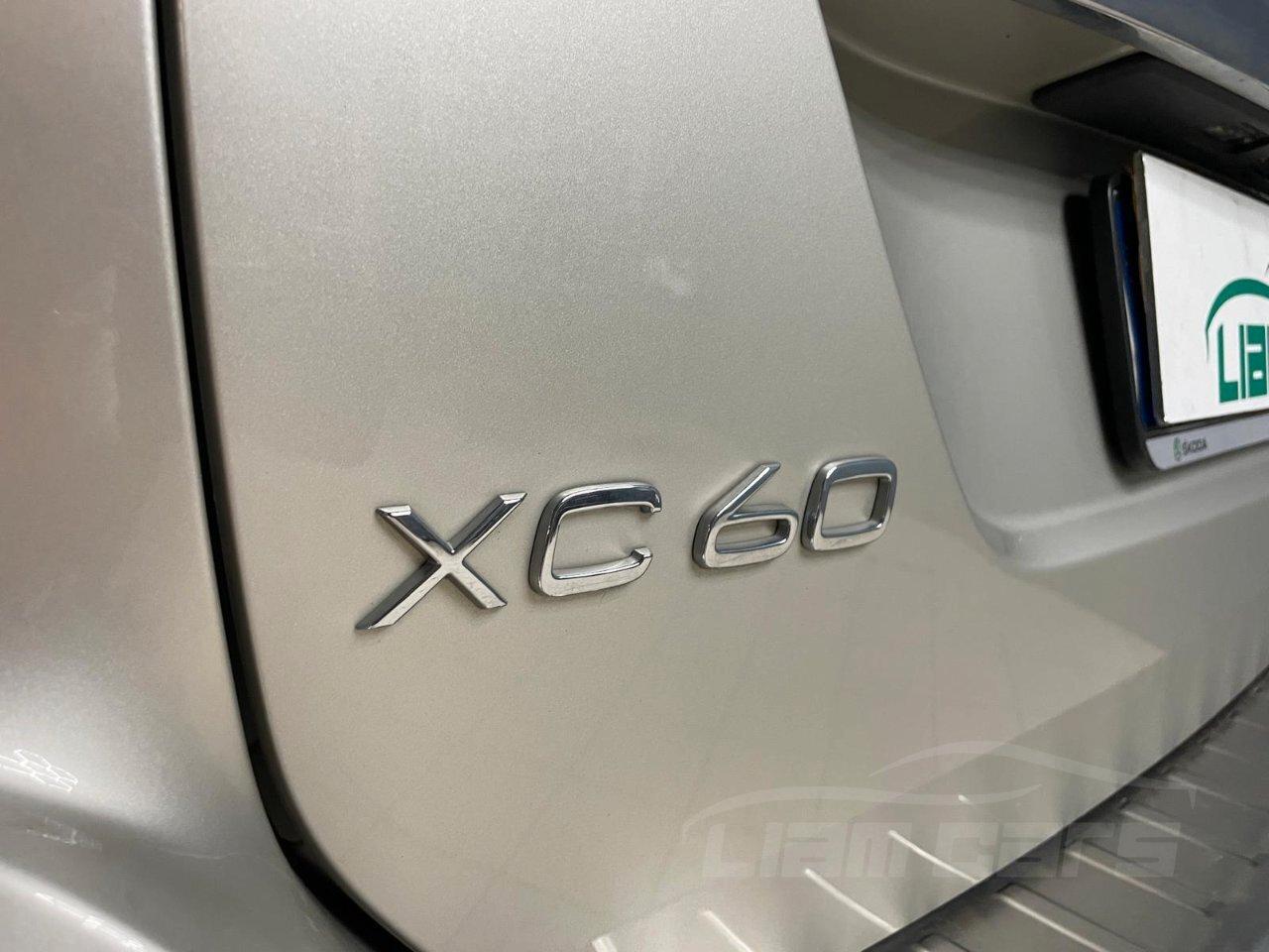 Volvo XC60 2.0 d3 R-design 150cv geartronic my17