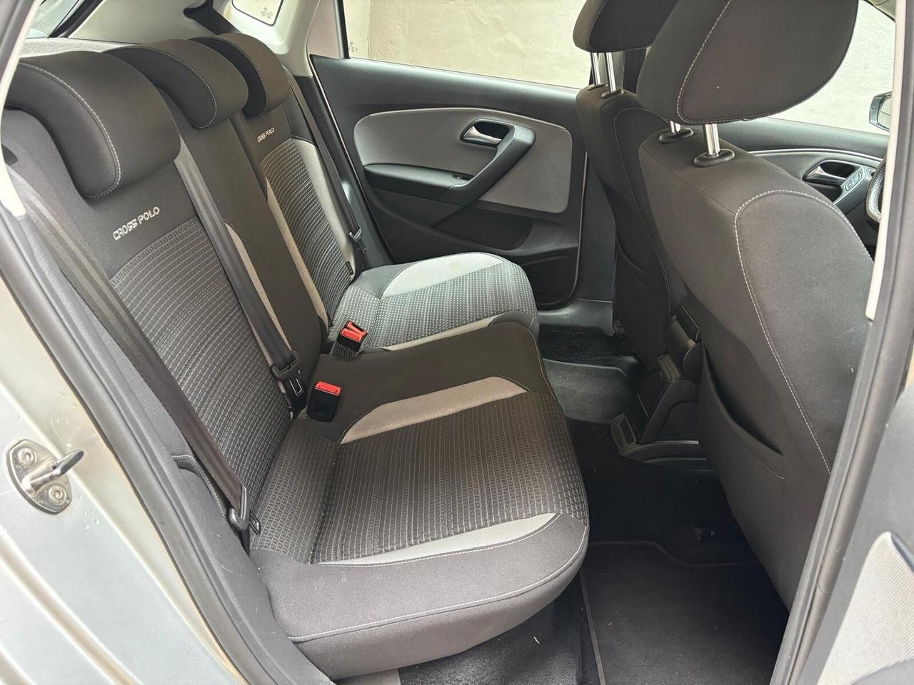 VW Polo Cross 1.4 DSG - GARANZIA INCLUSA 12 MESI