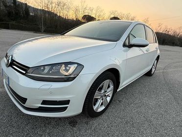 VOLKSWAGEN Golf Business 2.0 TDI 5p. Highline BlueMotion Technolog