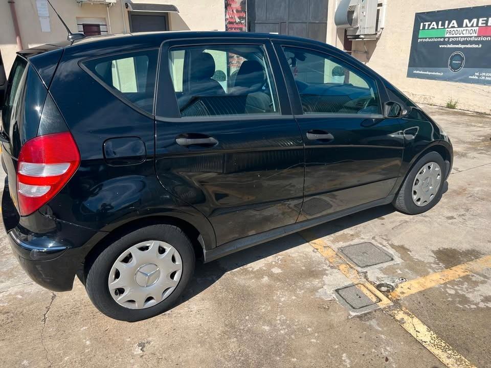 Mercedes-benz A 140 150 Classic Basic