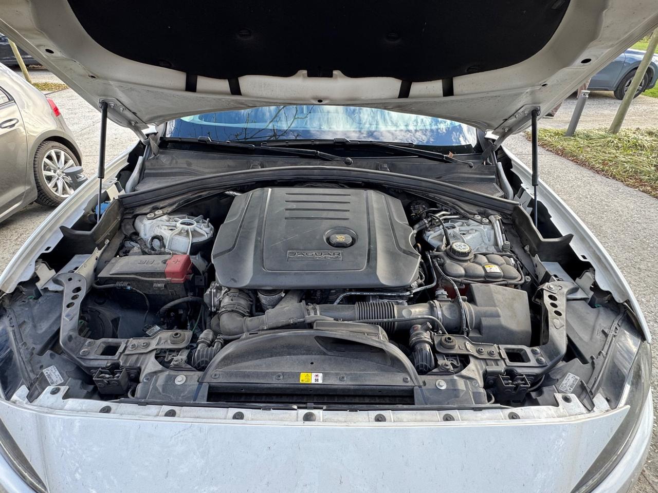 Jaguar F-Pace 2.0 D 180 CV AWD aut. Prestige Unico proprietario