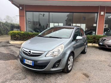 Opel Corsa 1.2 5 porte Sport