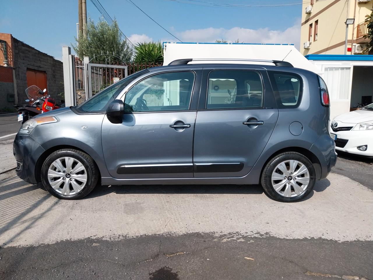 CITROEN C3 PICASSO 1.6 DIESEL UNICOPROPRIETARIO 09