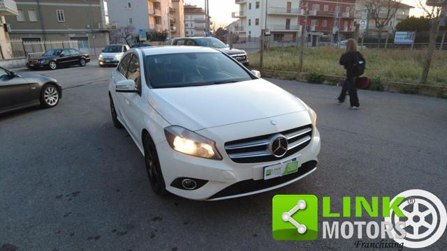 MERCEDES-BENZ A 180 CDI BlueEFFICIENCY Automatic Sport