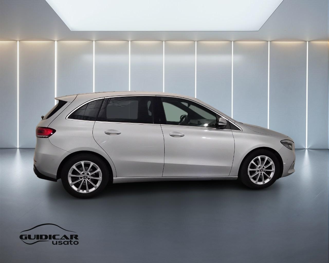 Mercedes-Benz Classe B - W247 2018 - B 180 d Sport Plus auto