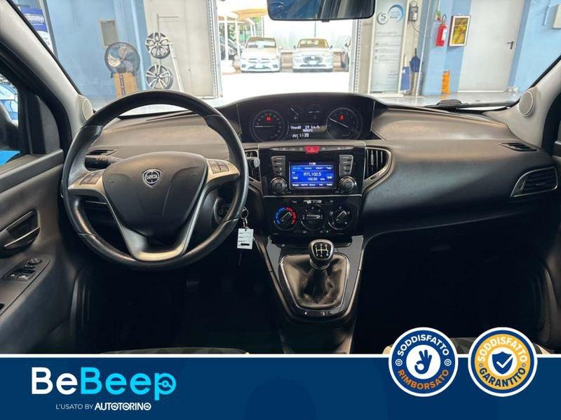 Lancia Ypsilon 1.2 GOLD 69CV MY16
