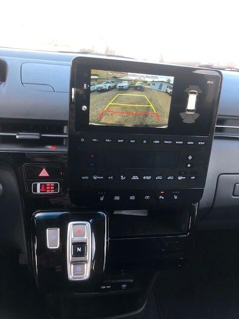 Hyundai Staria 1.6 HEV AT 2WD 9 posti Wagon