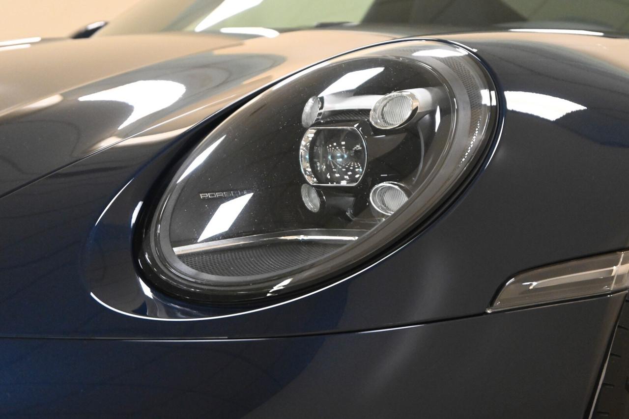 PORSCHE 911 (992) 911 Carrera