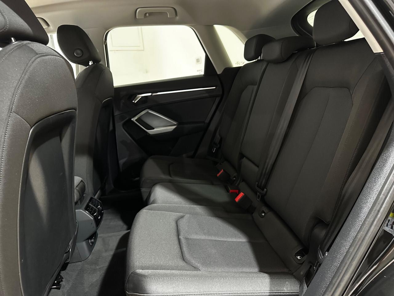 Audi Q3 40 TDI quattro S tronic S line edition