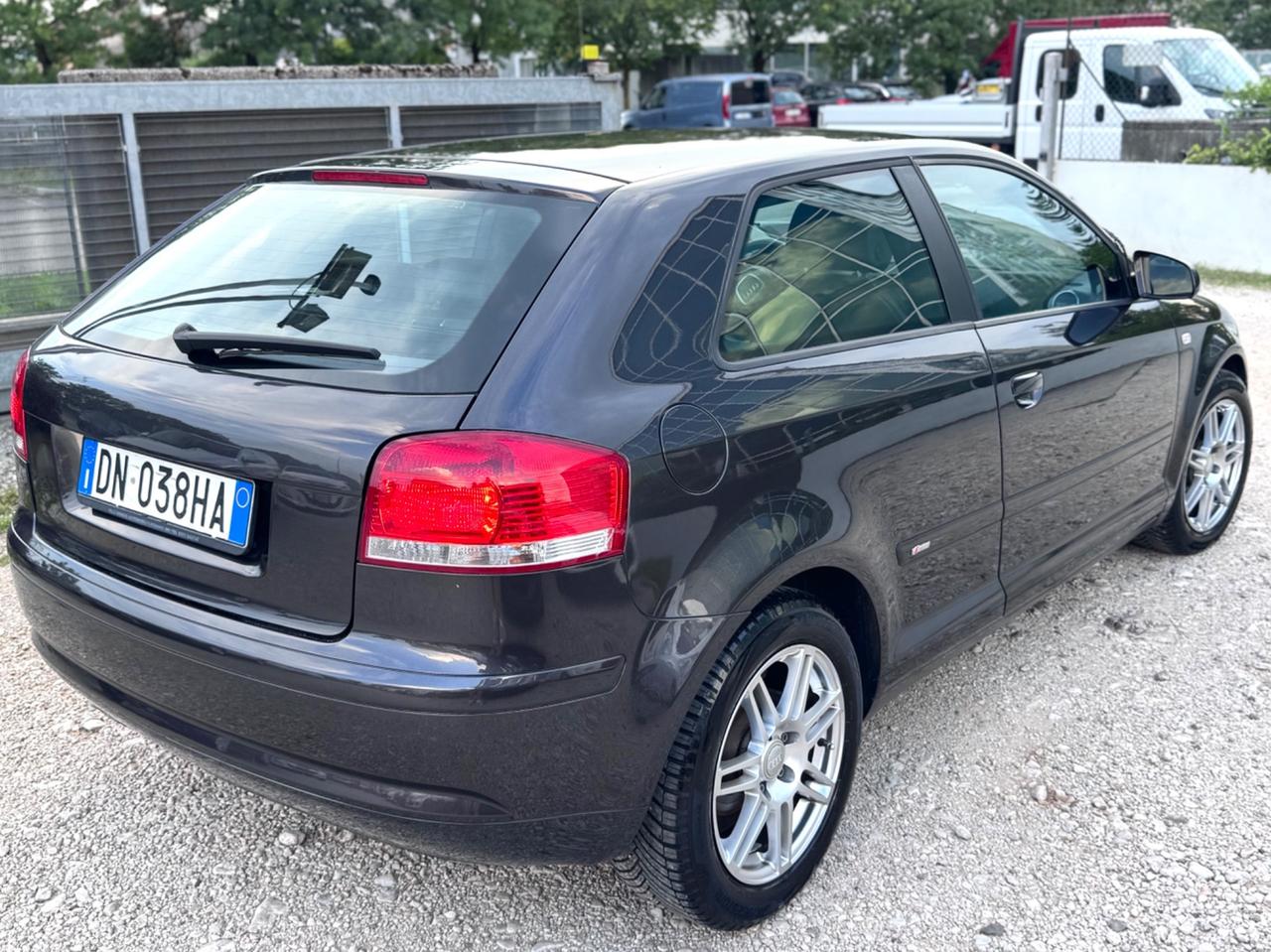 Audi A3 SPB 2.0 TDI 140cv Sline Neopatentati LEGGI!