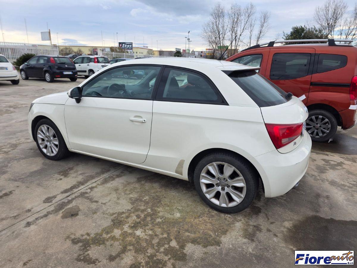 AUDI - A1 - 1.6 TDI F.AP. Attraction