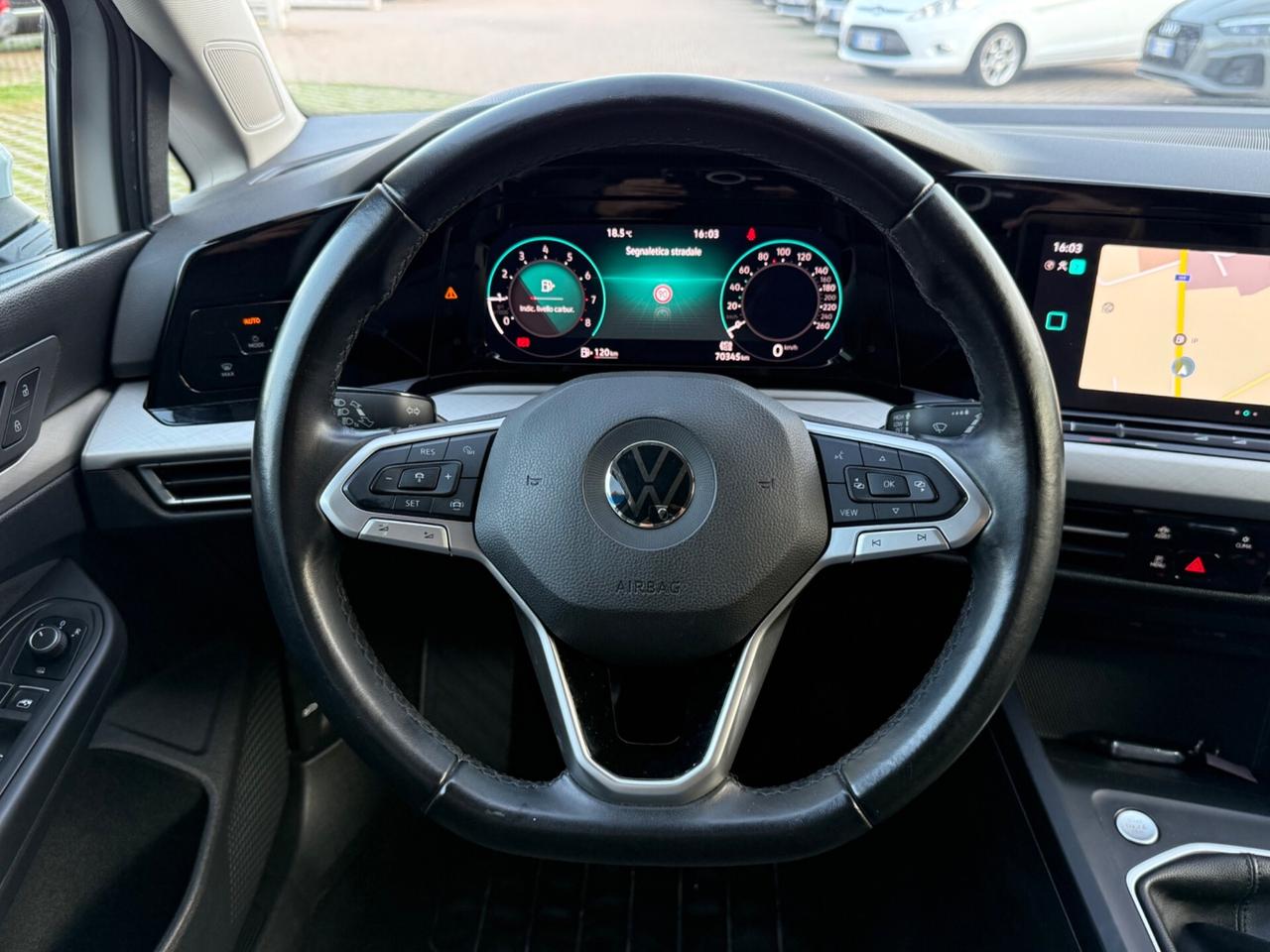 Volkswagen Golf 1.0 TSI EVO Life OK NEOPATENTATI
