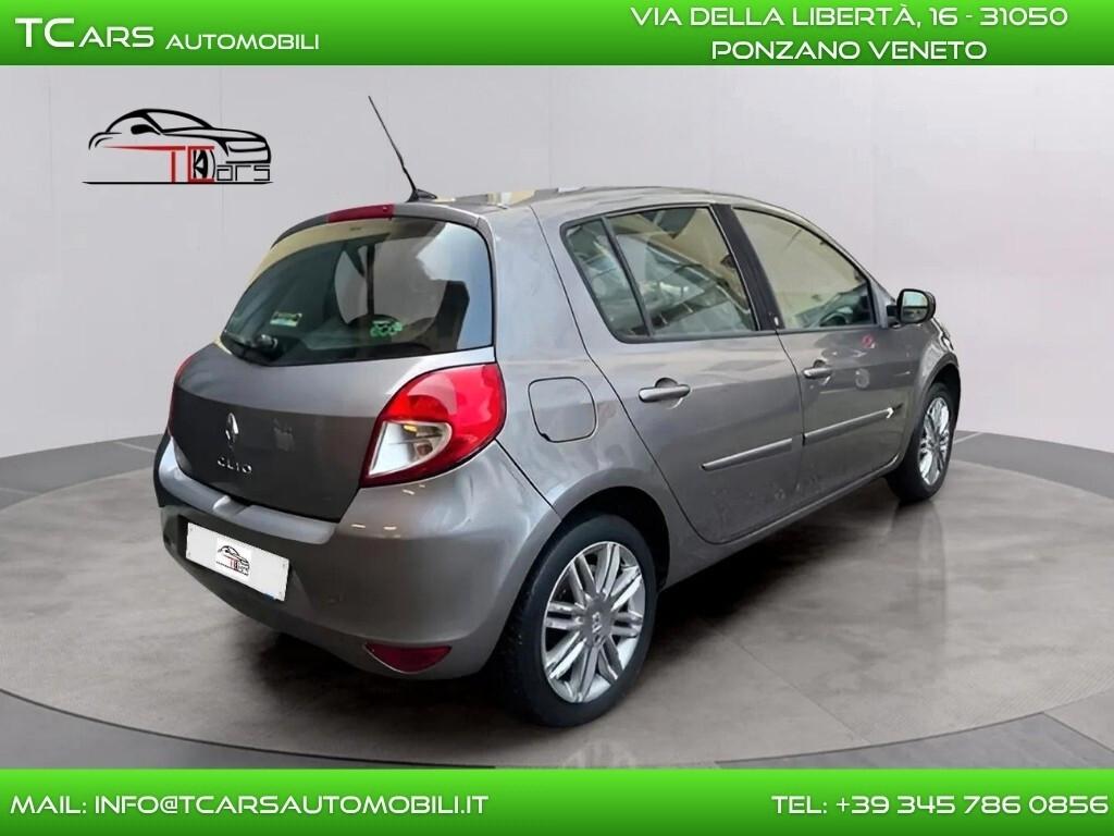 RENAULT CLIO 1.2 BENZINA APERTI TUTTO AGOSTO