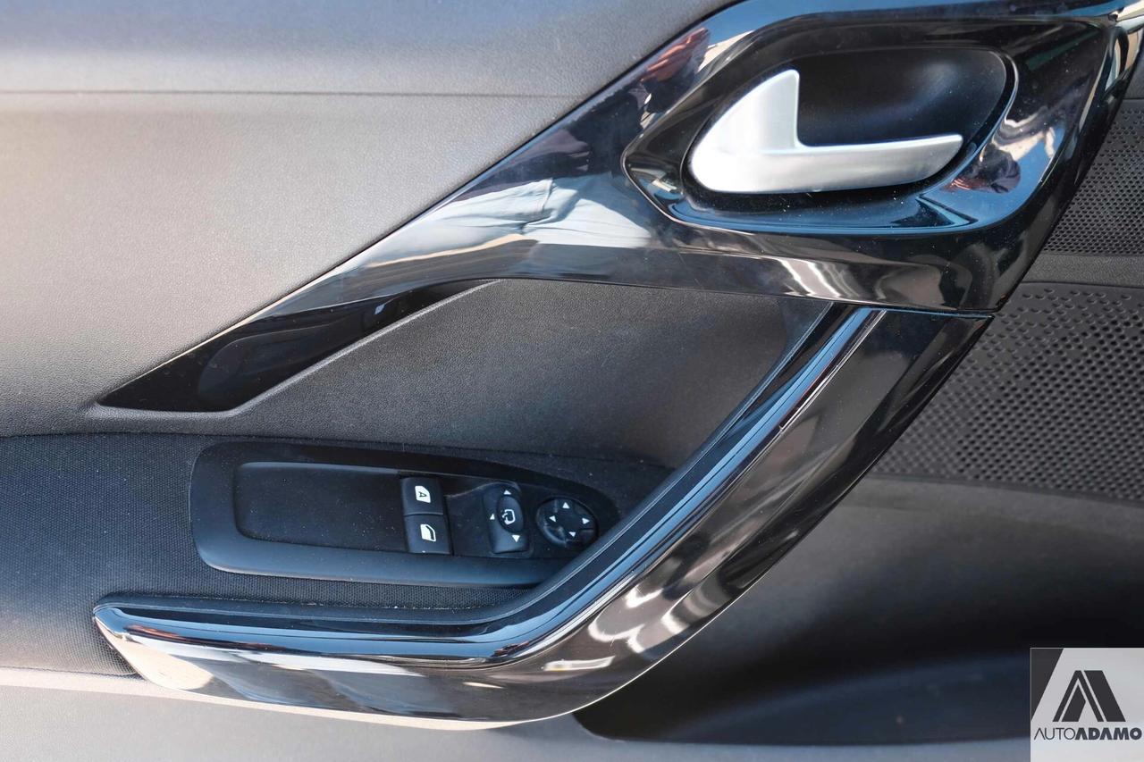 Peugeot 208 PureTech 82 5 porte Active