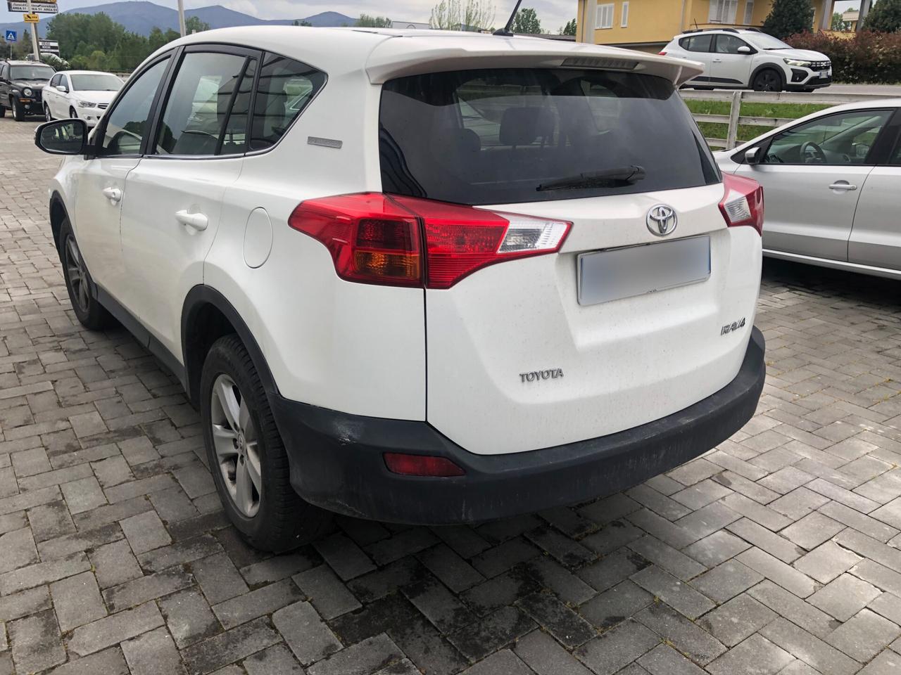 Toyota RAV 4 RAV4 2.0 D-4D 2WD Active